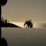 Xalupi - Design-villa Mit Pool Und Meerblick * Paleokasztríca
