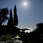 Xalupi - Design-villa Mit Pool Und Meerblick Paleokasztríca