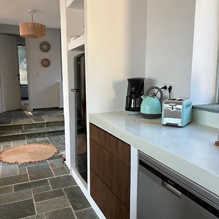 Stilvolles Hideaway - Pool, Aussicht, Naehe