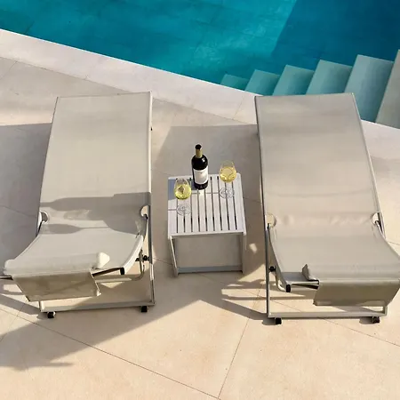 Xalupi - Design-villa Mit Pool Und Meerblick * Paleokasztríca