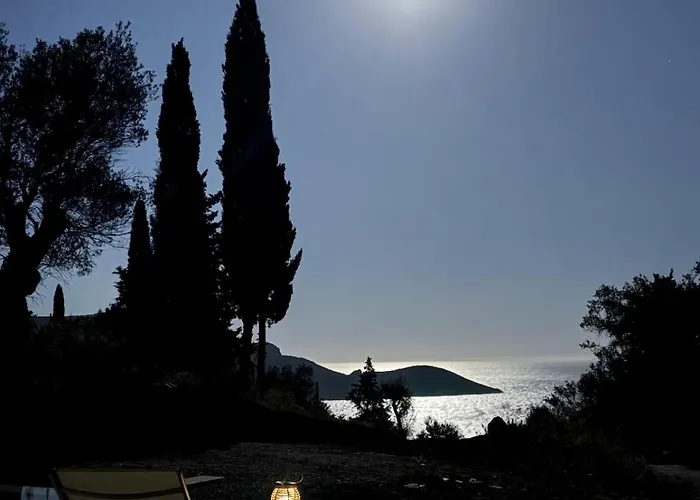 Xalupi - Design-villa Mit Pool Und Meerblick Palaiokastritsa