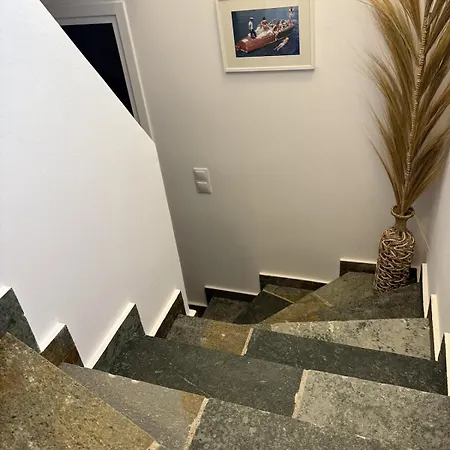 Prázdninový dům Stilvolles Hideaway - Pool, Aussicht, Naehe *