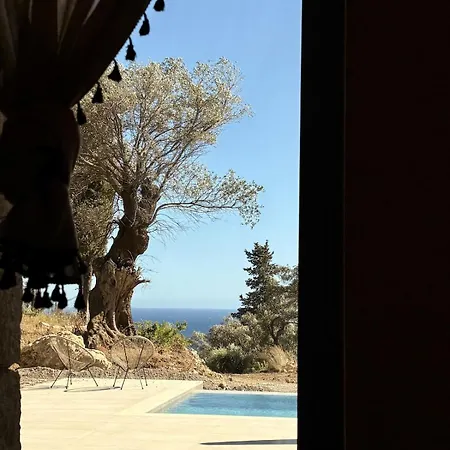 Xalupi - Design-villa Mit Pool Und Meerblick