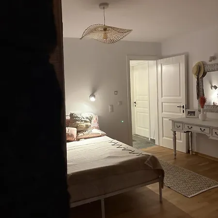 בית נופש Stilvolles Hideaway - Pool, Aussicht, Naehe *