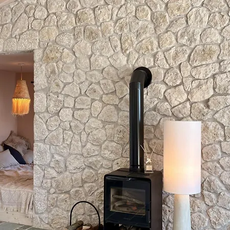 Stilvolles Hideaway - Pool, Aussicht, Naehe *