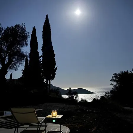 Stilvolles Hideaway - Pool, Aussicht, Naehe פאלאוקסטריצה