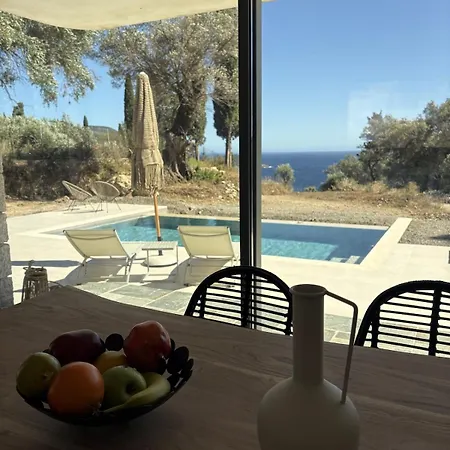 Feriehus Xalupi - Design-villa Mit Pool Und Meerblick Paleokastritsa