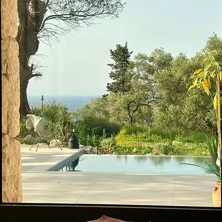 Xalupi - Design-villa Mit Pool Und Meerblick Paleokastritsa