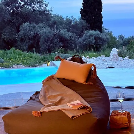 Feriehus Xalupi - Design-villa Mit Pool Und Meerblick Paleokastritsa